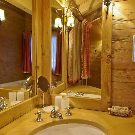 샬레 Chalet Serac
